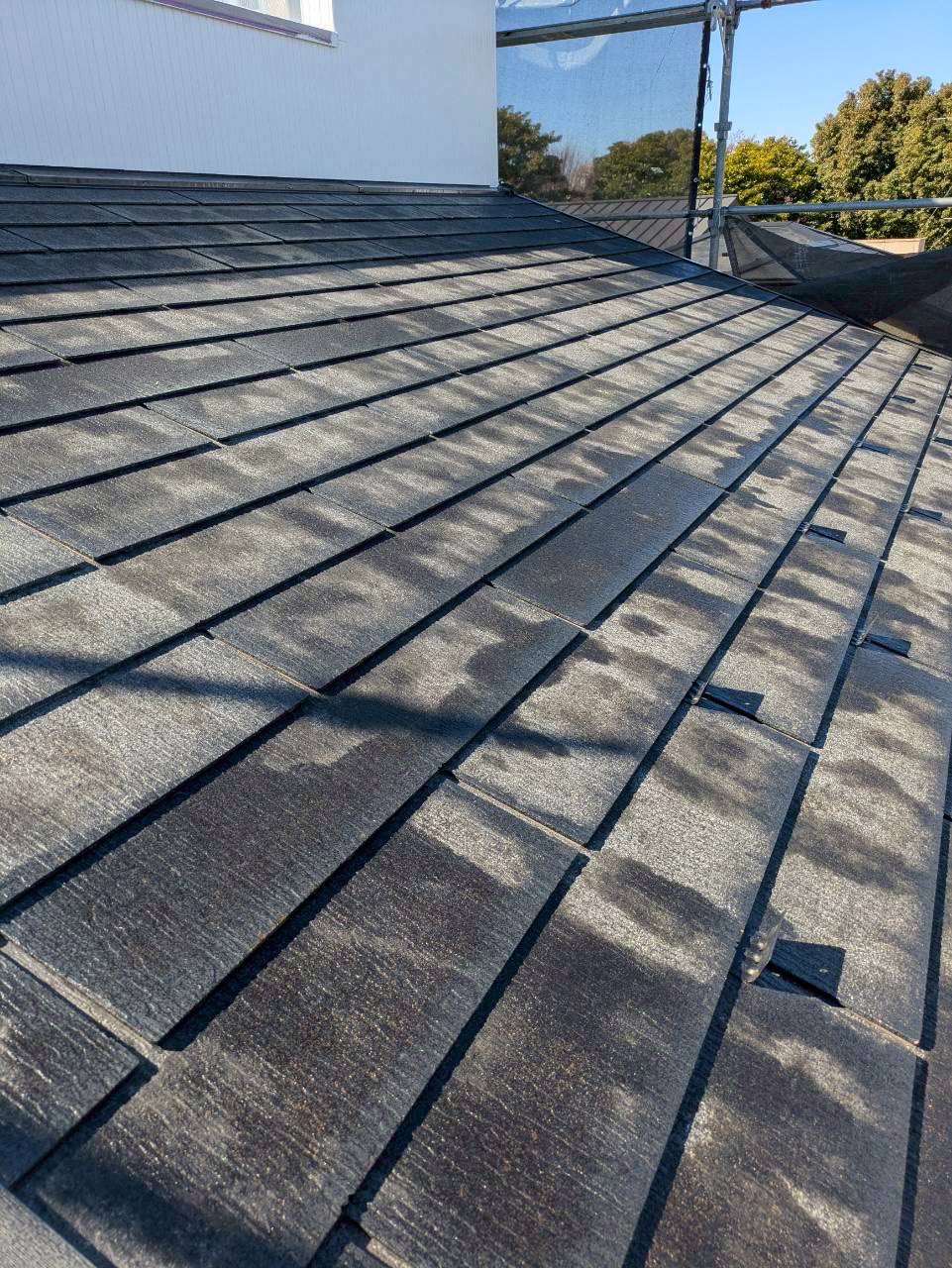 さいたま市中央区で築10年以上のスレート屋根を塗装！タスペーサーで雨漏り対策